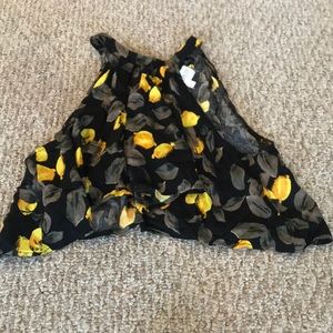 lemon crop top